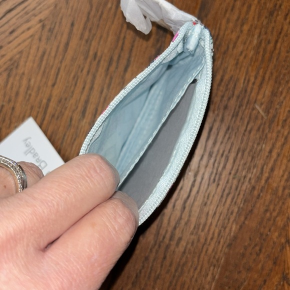 🌺2 FOR 1 PRICE VERA BRADLEY ZIP ID CASE🌺 - Picture 6 of 7